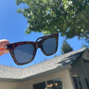 Diff Eyewear Brown Patterned Sunglasses